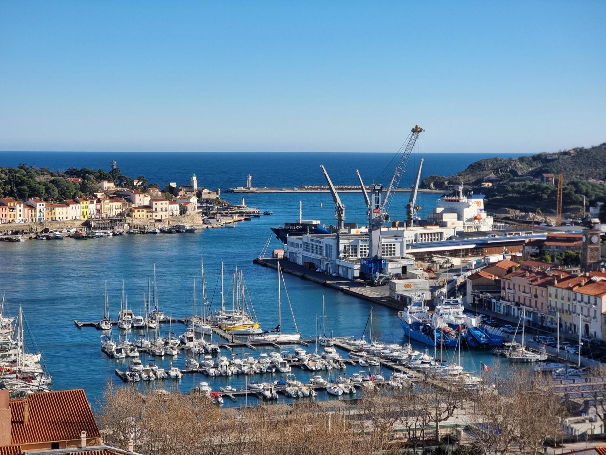 Port-Vendres: Studio Cabine Avec Terrasse, A 2 Pas Du Port - Fr-1-309-256 Port Vendres Exterior photo